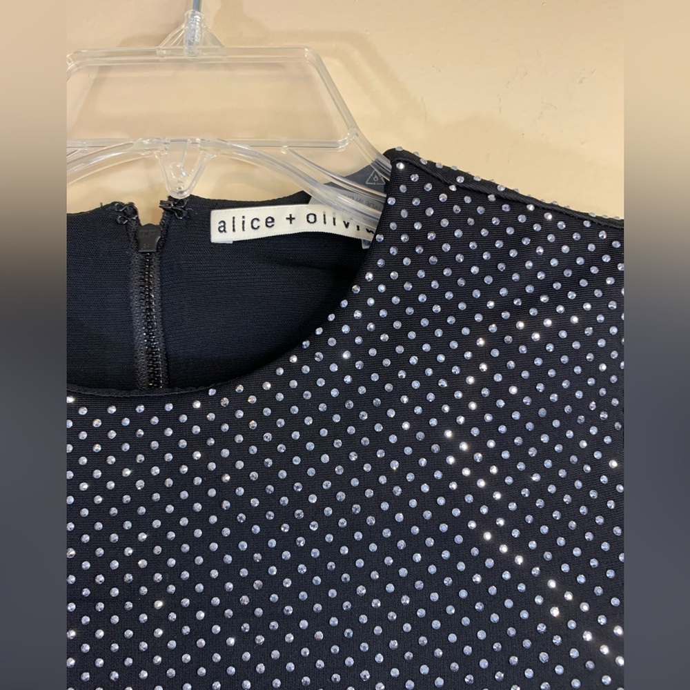 Alice + Olivia black Freddie beaded long sleeve catsuit jumpsuit. Size 2 - Picture 3 of 14